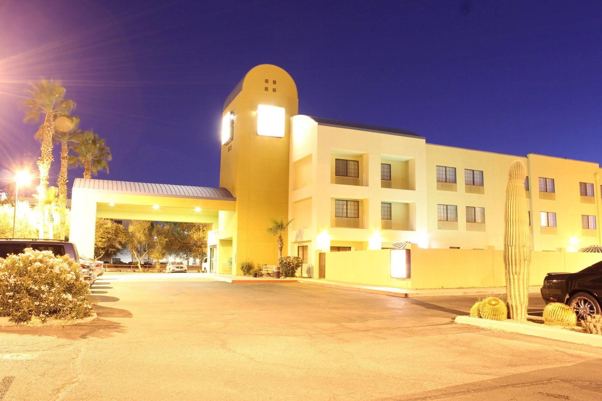 Spark By Hilton Tucson Airport Екстер'єр фото
