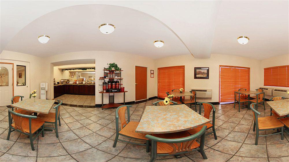Spark By Hilton Tucson Airport Екстер'єр фото